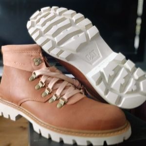 Caterpillar CAT Crux Boots, women's size 9.5